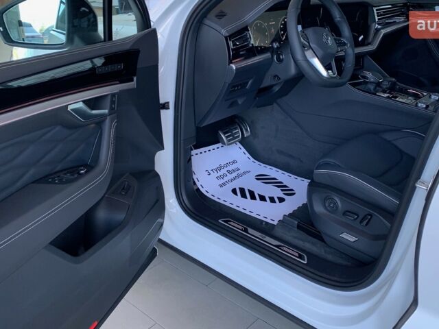 Фольксваген Туарег, объемом двигателя 2.97 л и пробегом 0 тыс. км за 86500 $, фото 14 на Automoto.ua