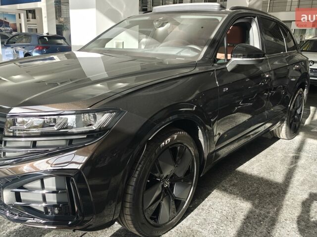 купити нове авто Фольксваген Туарег 2025 року від офіційного дилера Автодім Атлант на Вацлава Гавела Фольксваген фото