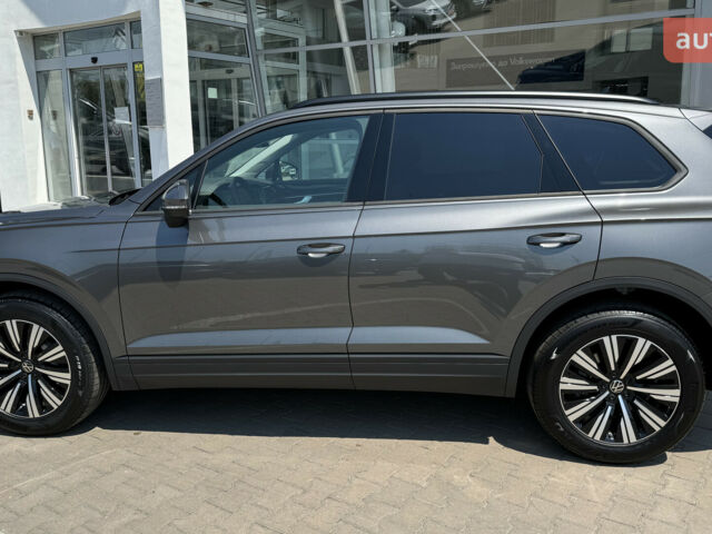 Фольксваген Туарег, объемом двигателя 2.97 л и пробегом 0 тыс. км за 66300 $, фото 4 на Automoto.ua