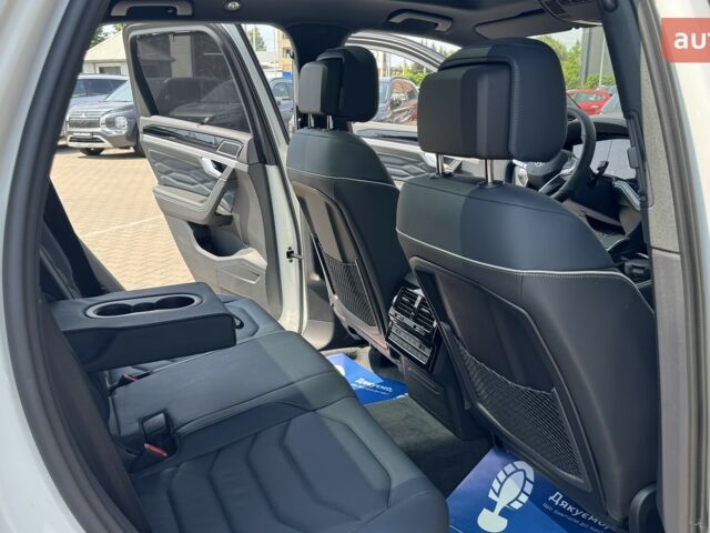 Фольксваген Туарег, об'ємом двигуна 2.97 л та пробігом 0 тис. км за 86100 $, фото 15 на Automoto.ua