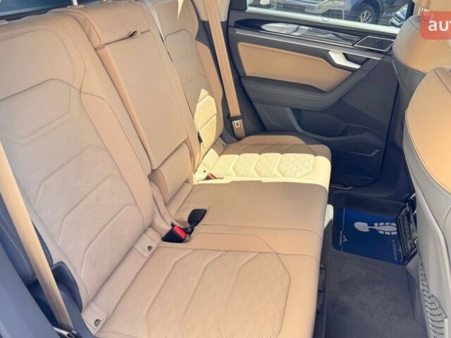 Фольксваген Туарег, объемом двигателя 2.97 л и пробегом 0 тыс. км за 83500 $, фото 21 на Automoto.ua