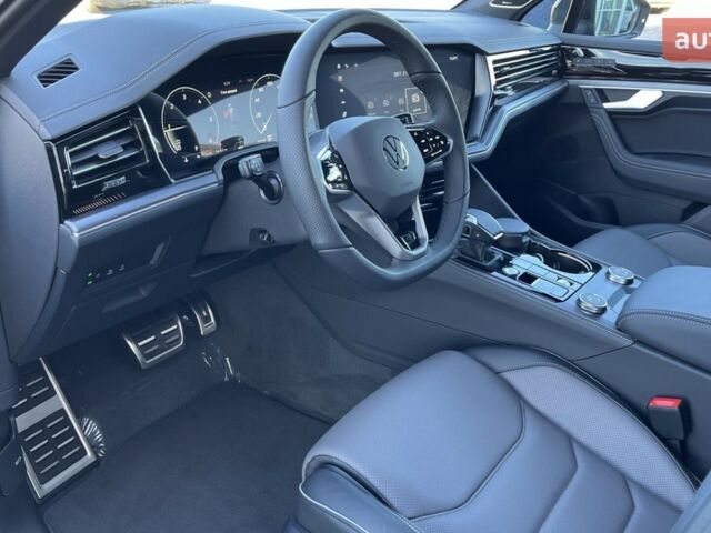 Фольксваген Туарег, объемом двигателя 2.97 л и пробегом 0 тыс. км за 86560 $, фото 11 на Automoto.ua