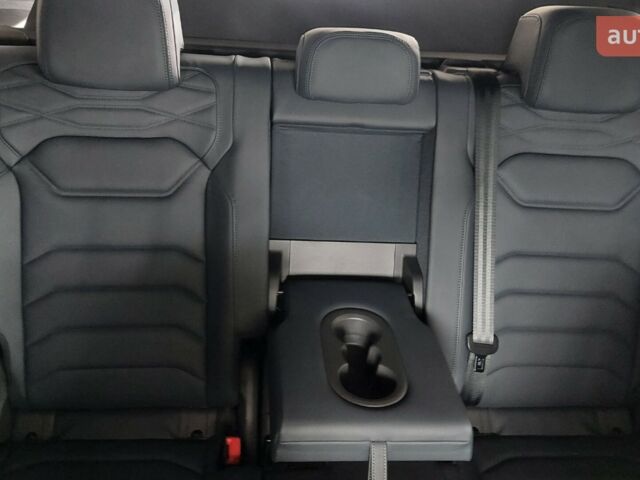 Фольксваген Туарег, об'ємом двигуна 2.97 л та пробігом 0 тис. км за 86865 $, фото 22 на Automoto.ua