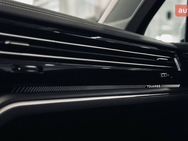 купить новое авто Фольксваген Туарег 2025 года от официального дилера Автодім Атлант на Вацлава Гавела Фольксваген фото