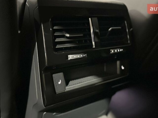 Фольксваген Туарег, объемом двигателя 2.97 л и пробегом 0 тыс. км за 69771 $, фото 11 на Automoto.ua