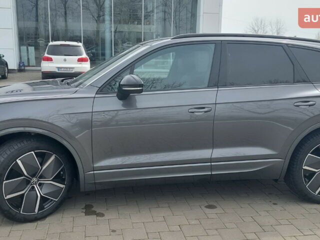 Фольксваген Туарег, об'ємом двигуна 2.97 л та пробігом 0 тис. км за 86865 $, фото 2 на Automoto.ua