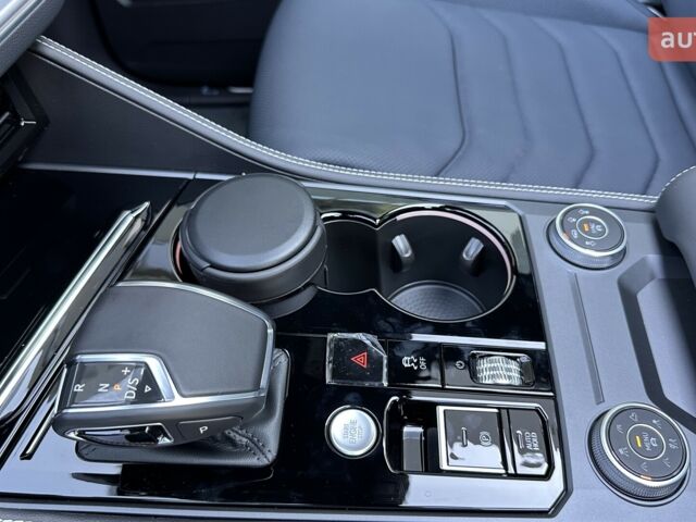 Фольксваген Туарег, об'ємом двигуна 2.97 л та пробігом 0 тис. км за 85500 $, фото 24 на Automoto.ua