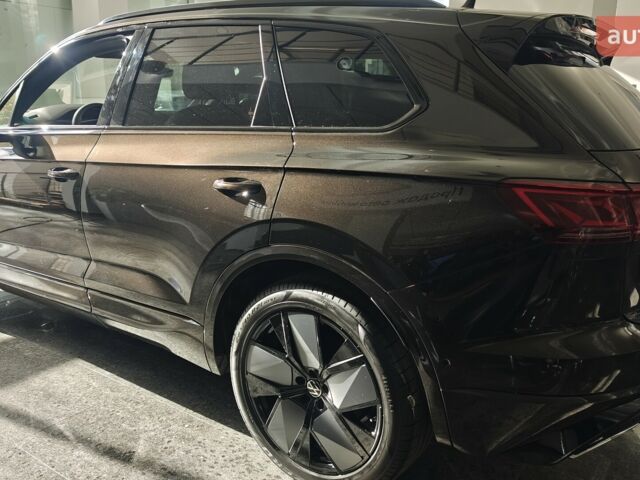 купити нове авто Фольксваген Туарег 2025 року від офіційного дилера Автодім Атлант на Вацлава Гавела Фольксваген фото