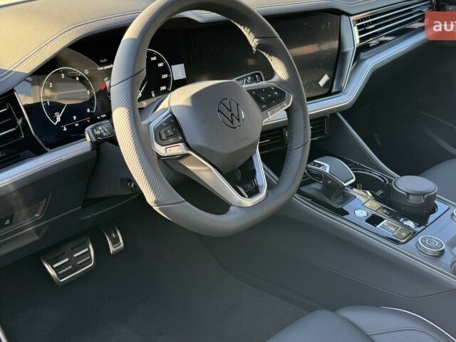 Фольксваген Туарег, об'ємом двигуна 2.97 л та пробігом 0 тис. км за 87860 $, фото 4 на Automoto.ua