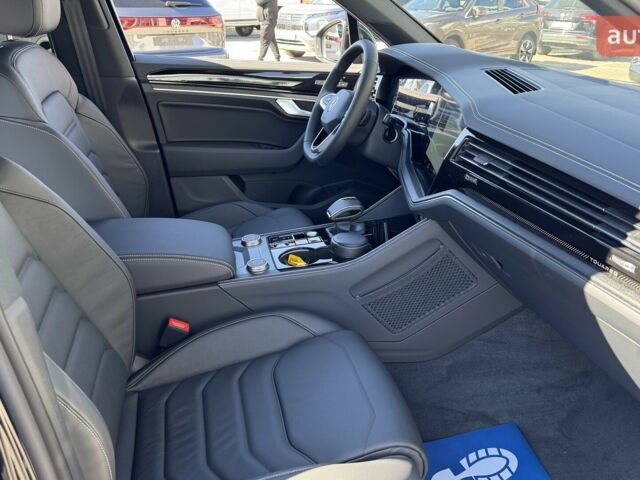 Фольксваген Туарег, объемом двигателя 2.99 л и пробегом 0 тыс. км за 65500 $, фото 24 на Automoto.ua