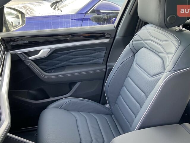 Фольксваген Туарег, об'ємом двигуна 2.99 л та пробігом 0 тис. км за 88904 $, фото 11 на Automoto.ua