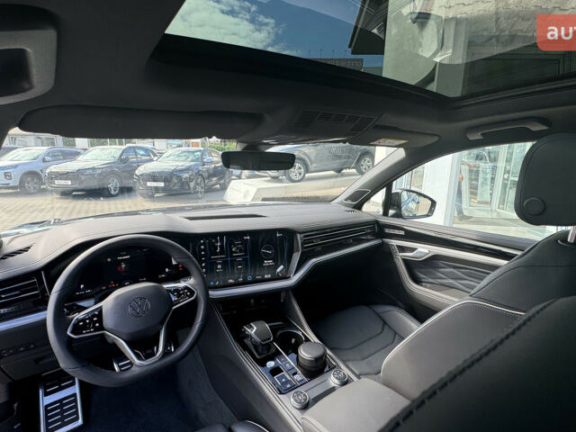 Фольксваген Туарег, объемом двигателя 2.99 л и пробегом 0 тыс. км за 85870 $, фото 18 на Automoto.ua