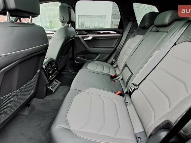 Фольксваген Туарег, об'ємом двигуна 2.97 л та пробігом 0 тис. км за 86189 $, фото 20 на Automoto.ua