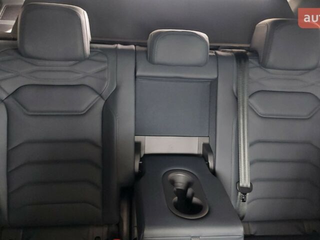 Фольксваген Туарег, об'ємом двигуна 2.97 л та пробігом 0 тис. км за 86865 $, фото 23 на Automoto.ua