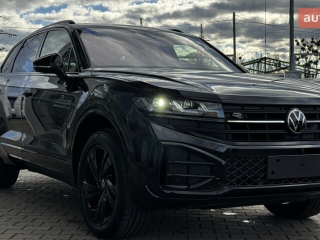 Фольксваген Туарег, объемом двигателя 2.97 л и пробегом 0 тыс. км за 85490 $, фото 2 на Automoto.ua