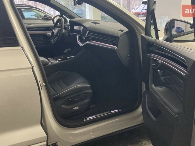 купити нове авто Фольксваген Туарег 2025 року від офіційного дилера Автодім Атлант на Вацлава Гавела Фольксваген фото