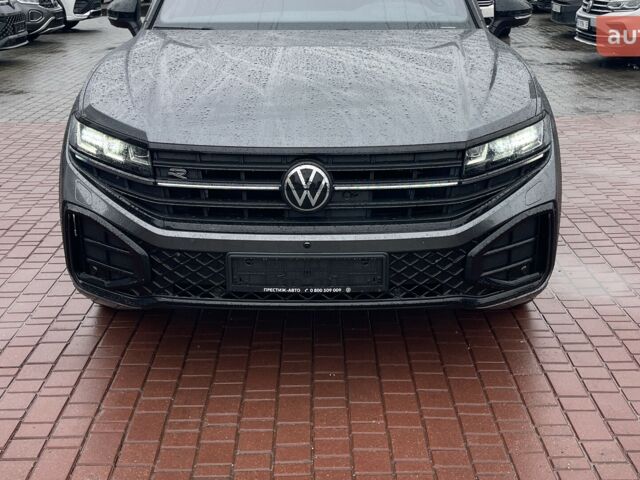 Фольксваген Туарег, объемом двигателя 2.97 л и пробегом 0 тыс. км за 86190 $, фото 2 на Automoto.ua