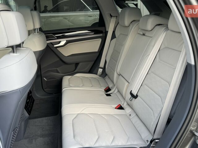 Фольксваген Туарег, об'ємом двигуна 2.97 л та пробігом 0 тис. км за 84900 $, фото 17 на Automoto.ua