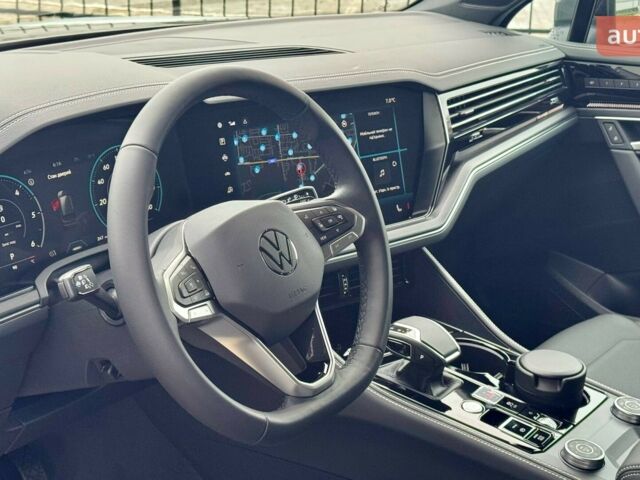 Фольксваген Туарег, объемом двигателя 2.97 л и пробегом 0 тыс. км за 68500 $, фото 19 на Automoto.ua