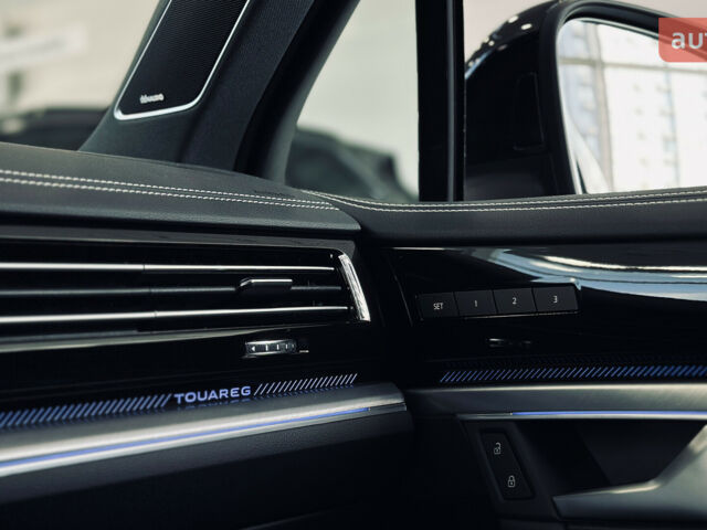 купити нове авто Фольксваген Туарег 2025 року від офіційного дилера Автодім Атлант на Вацлава Гавела Фольксваген фото