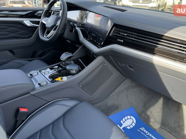 Фольксваген Туарег, объемом двигателя 2.97 л и пробегом 0 тыс. км за 85490 $, фото 27 на Automoto.ua