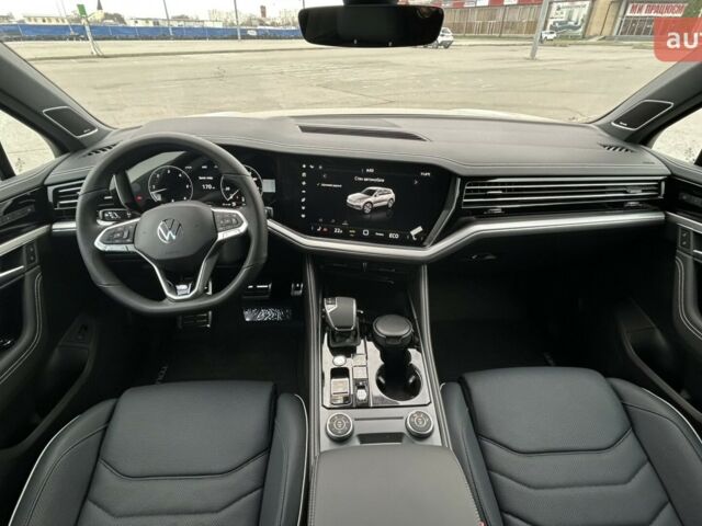 Фольксваген Туарег, объемом двигателя 2.97 л и пробегом 0 тыс. км за 89500 $, фото 13 на Automoto.ua