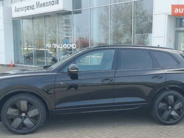 Фольксваген Туарег, объемом двигателя 2.97 л и пробегом 0 тыс. км за 87310 $, фото 1 на Automoto.ua