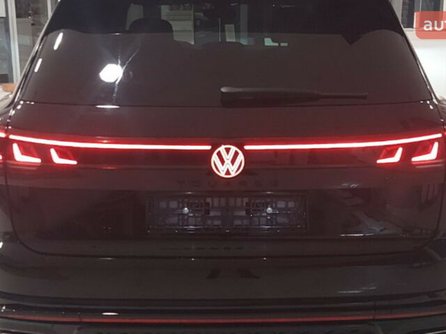 Фольксваген Туарег, объемом двигателя 2.97 л и пробегом 0 тыс. км за 86865 $, фото 4 на Automoto.ua