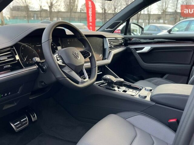 Фольксваген Туарег, объемом двигателя 2.97 л и пробегом 0 тыс. км за 86189 $, фото 10 на Automoto.ua