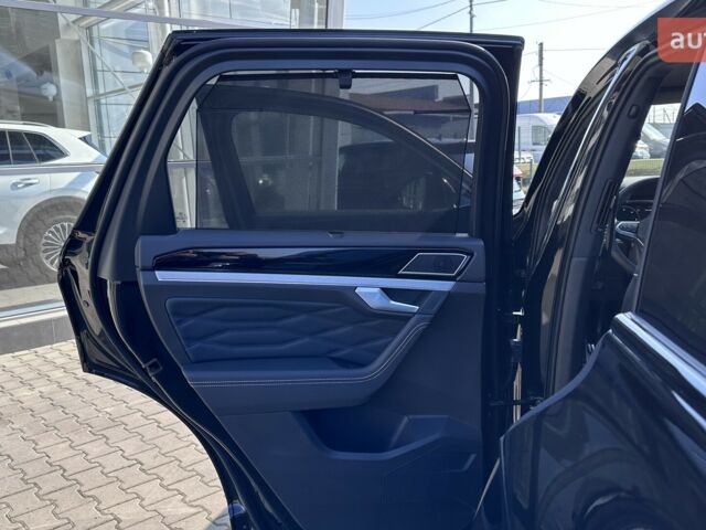 Фольксваген Туарег, объемом двигателя 2.97 л и пробегом 0 тыс. км за 89300 $, фото 38 на Automoto.ua