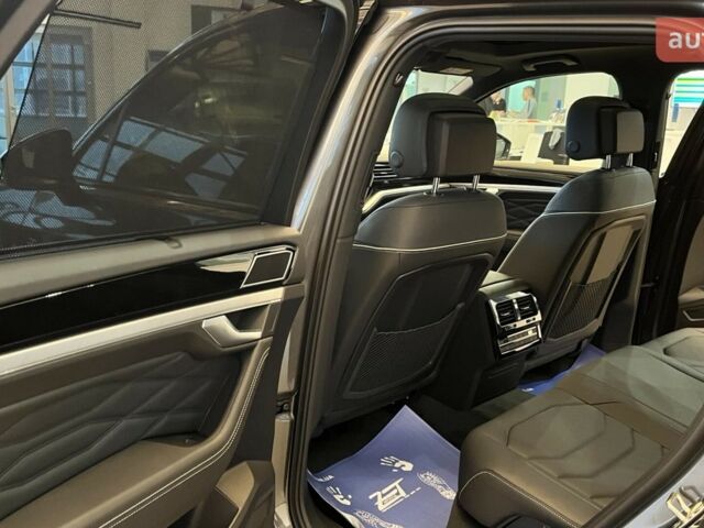 Фольксваген Туарег, об'ємом двигуна 2.99 л та пробігом 0 тис. км за 87041 $, фото 10 на Automoto.ua