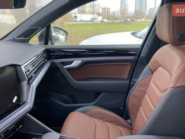 Фольксваген Туарег, объемом двигателя 2.97 л и пробегом 0 тыс. км за 90366 $, фото 11 на Automoto.ua