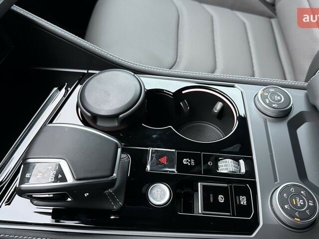 Фольксваген Туарег, объемом двигателя 2.97 л и пробегом 0 тыс. км за 88000 $, фото 24 на Automoto.ua