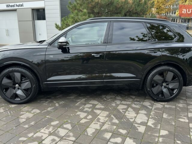 Фольксваген Туарег, объемом двигателя 2.97 л и пробегом 0 тыс. км за 87406 $, фото 21 на Automoto.ua