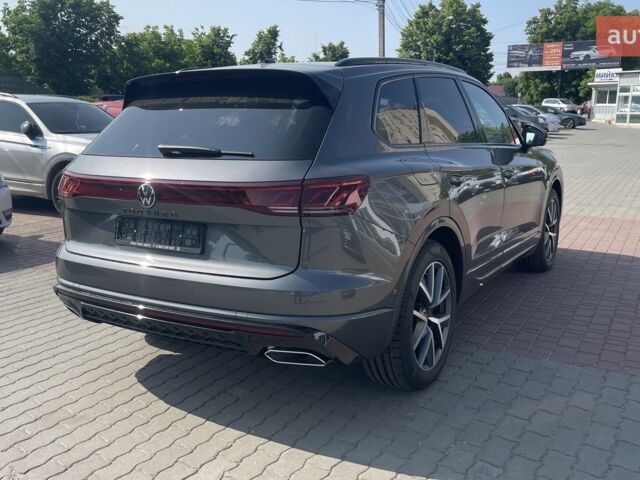 Фольксваген Туарег, об'ємом двигуна 2.97 л та пробігом 0 тис. км за 86560 $, фото 2 на Automoto.ua