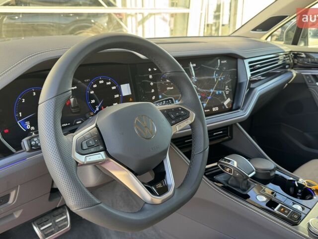 Фольксваген Туарег, об'ємом двигуна 2.97 л та пробігом 0 тис. км за 83500 $, фото 15 на Automoto.ua