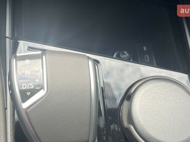 Фольксваген Туарег, об'ємом двигуна 2.97 л та пробігом 0 тис. км за 86560 $, фото 9 на Automoto.ua