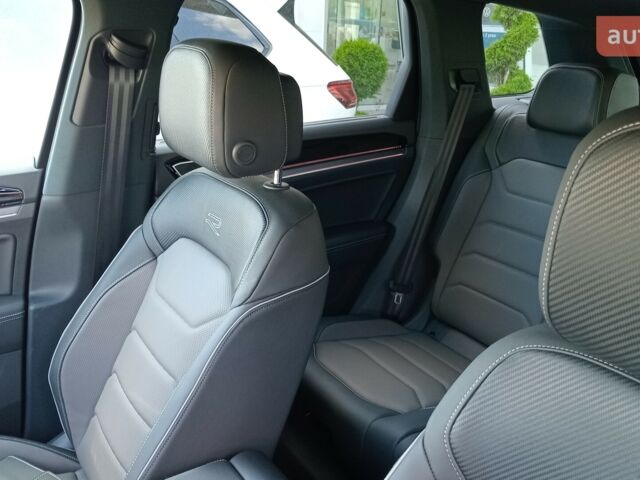 Фольксваген Туарег, об'ємом двигуна 2.97 л та пробігом 0 тис. км за 88189 $, фото 11 на Automoto.ua