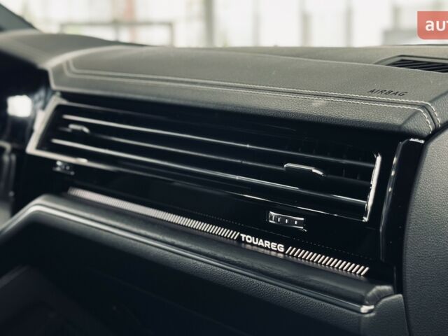 купить новое авто Фольксваген Туарег 2025 года от официального дилера Автодім Атлант на Вацлава Гавела Фольксваген фото