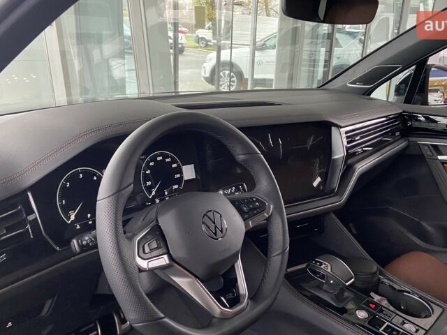 Фольксваген Туарег, объемом двигателя 2.97 л и пробегом 0 тыс. км за 87720 $, фото 8 на Automoto.ua