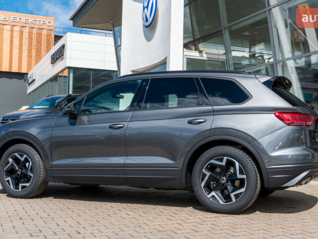 Фольксваген Туарег, объемом двигателя 2.97 л и пробегом 0 тыс. км за 66500 $, фото 20 на Automoto.ua