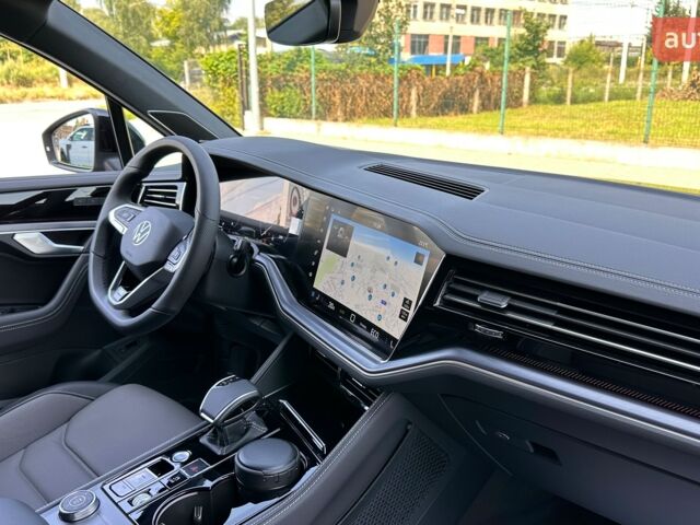 Фольксваген Туарег, об'ємом двигуна 2.97 л та пробігом 0 тис. км за 82500 $, фото 35 на Automoto.ua