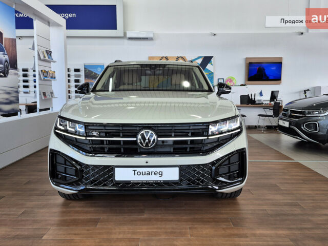 купить новое авто Фольксваген Туарег 2025 года от официального дилера Автодім Атлант на Вацлава Гавела Фольксваген фото