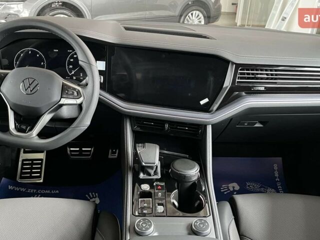 Фольксваген Туарег, объемом двигателя 2.97 л и пробегом 0 тыс. км за 86571 $, фото 20 на Automoto.ua