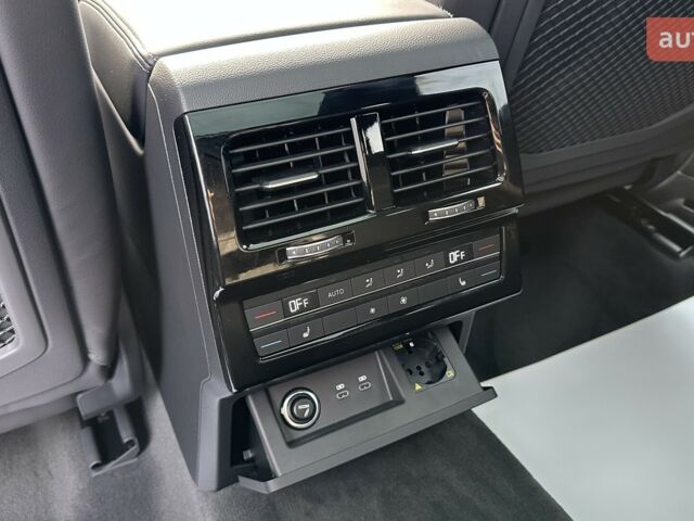 Фольксваген Туарег, об'ємом двигуна 2.97 л та пробігом 0 тис. км за 86189 $, фото 26 на Automoto.ua