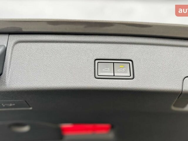 Фольксваген Туарег, объемом двигателя 2.97 л и пробегом 0 тыс. км за 88000 $, фото 9 на Automoto.ua