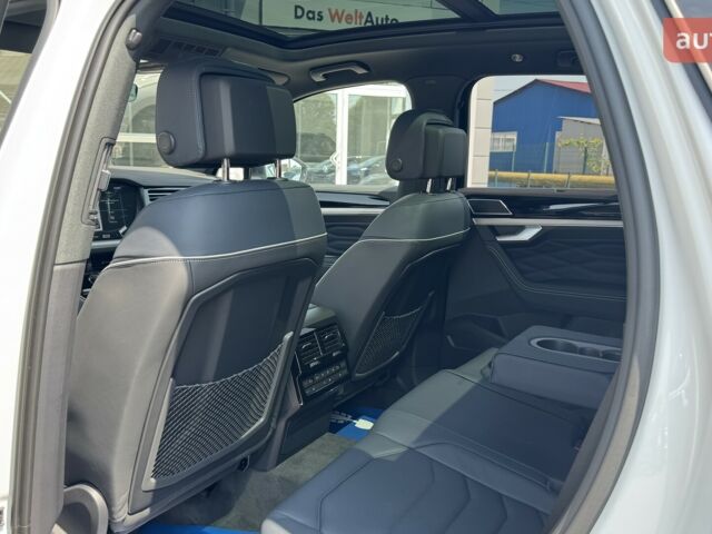 Фольксваген Туарег, об'ємом двигуна 2.97 л та пробігом 0 тис. км за 86100 $, фото 19 на Automoto.ua