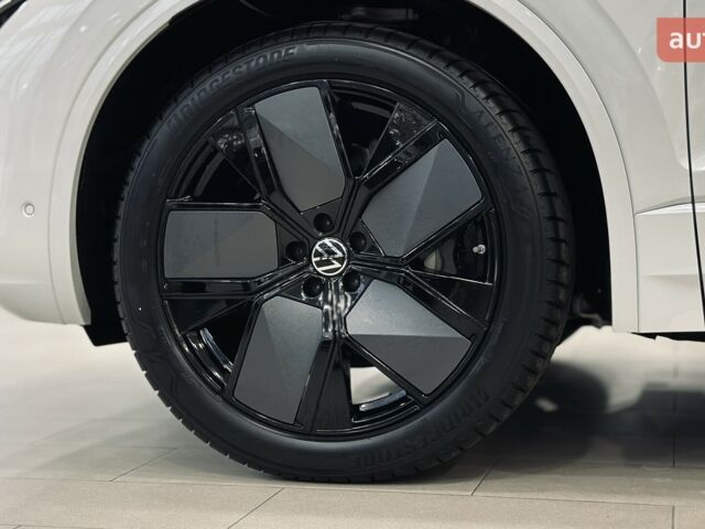 Фольксваген Туарег, об'ємом двигуна 2.99 л та пробігом 0 тис. км за 86750 $, фото 24 на Automoto.ua