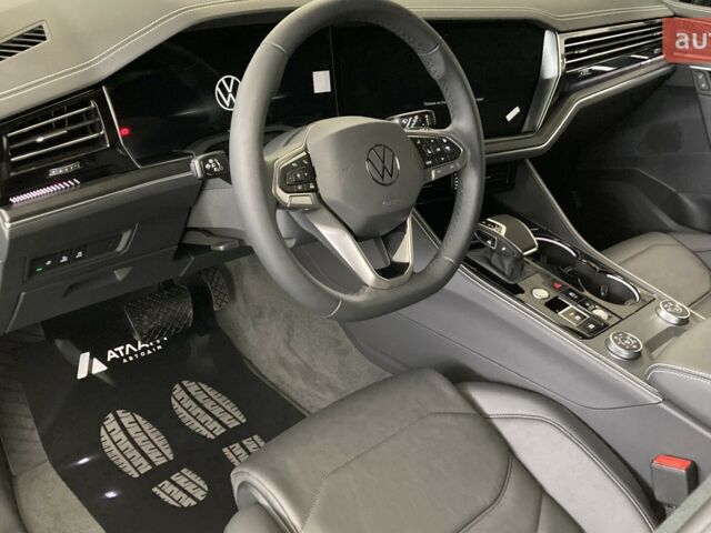 купити нове авто Фольксваген Туарег 2025 року від офіційного дилера Автодім Атлант на Вацлава Гавела Фольксваген фото