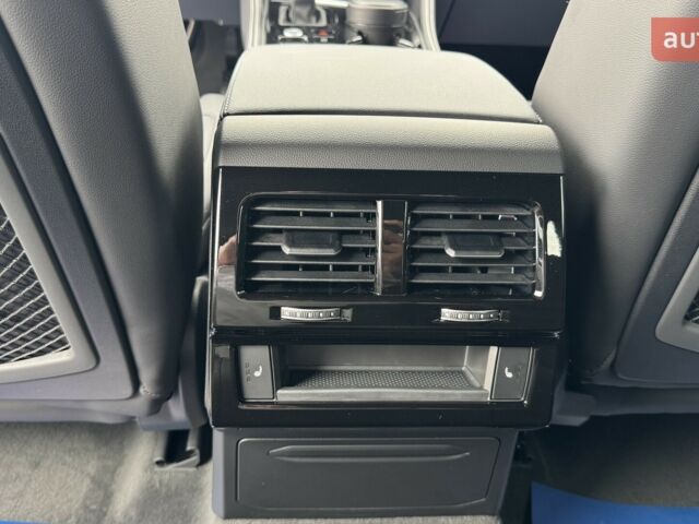 Фольксваген Туарег, объемом двигателя 2.97 л и пробегом 0 тыс. км за 66300 $, фото 28 на Automoto.ua